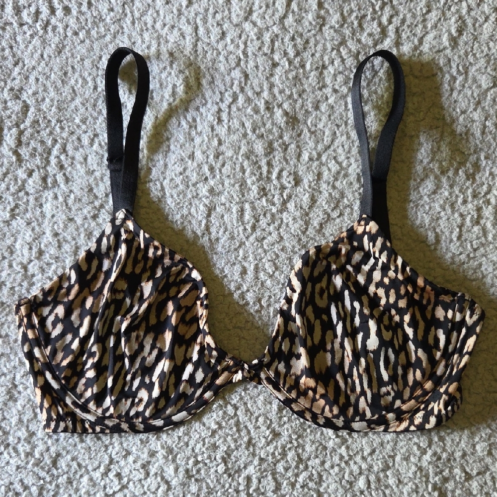 VS Silky Smooth Animal Print Unlined Demi Bra - Picture 1 of 14